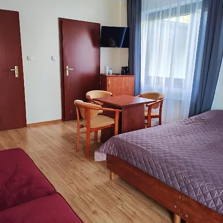 Lubar Guest house *